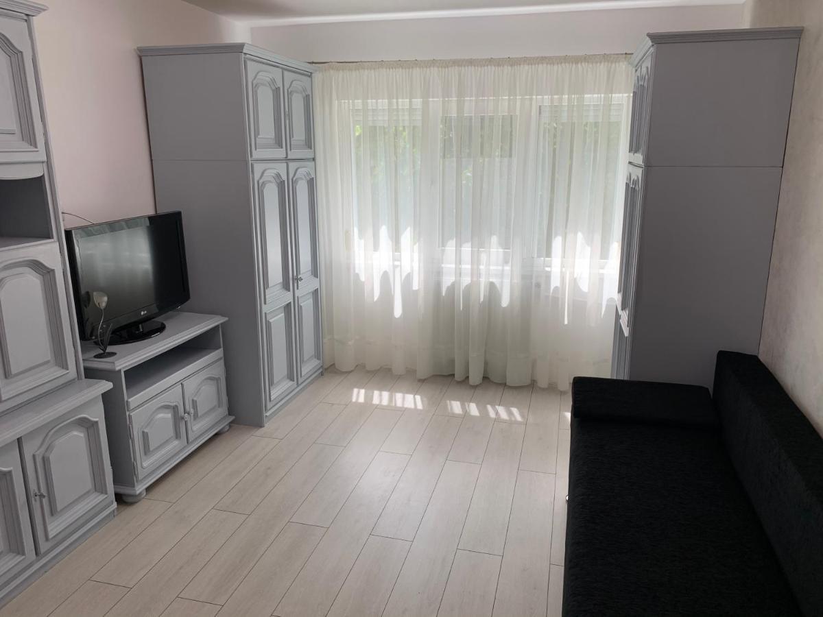 Apartament Regim Hotelier Oradea Extérieur photo
